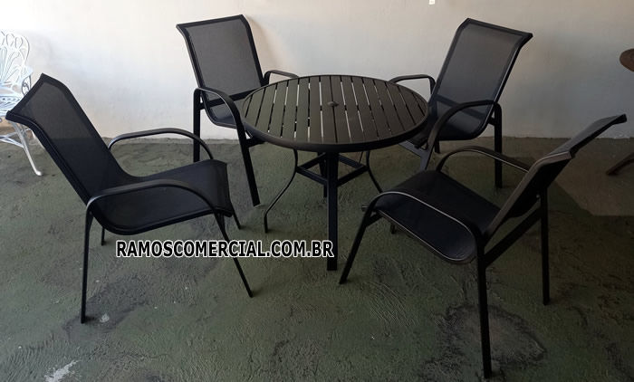Mesa e 4 cadeiras em alumÃ­nio e tela sling