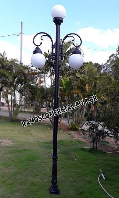 Poste para jardim