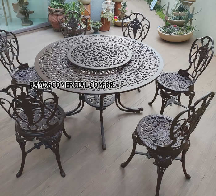 Mesa para área gourmet