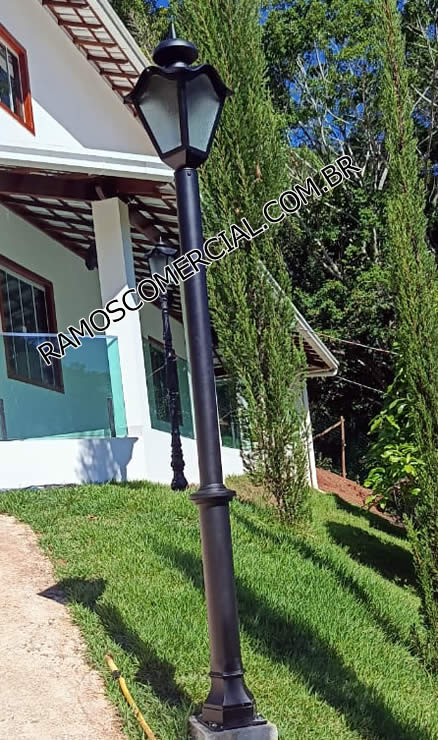 Poste de jardim para condomínio