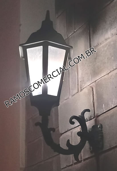 Luminária de braço