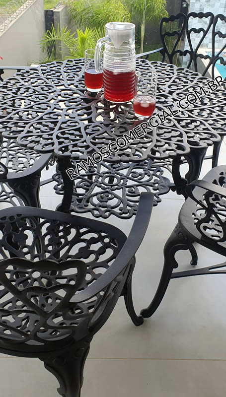 Mesa para jardim