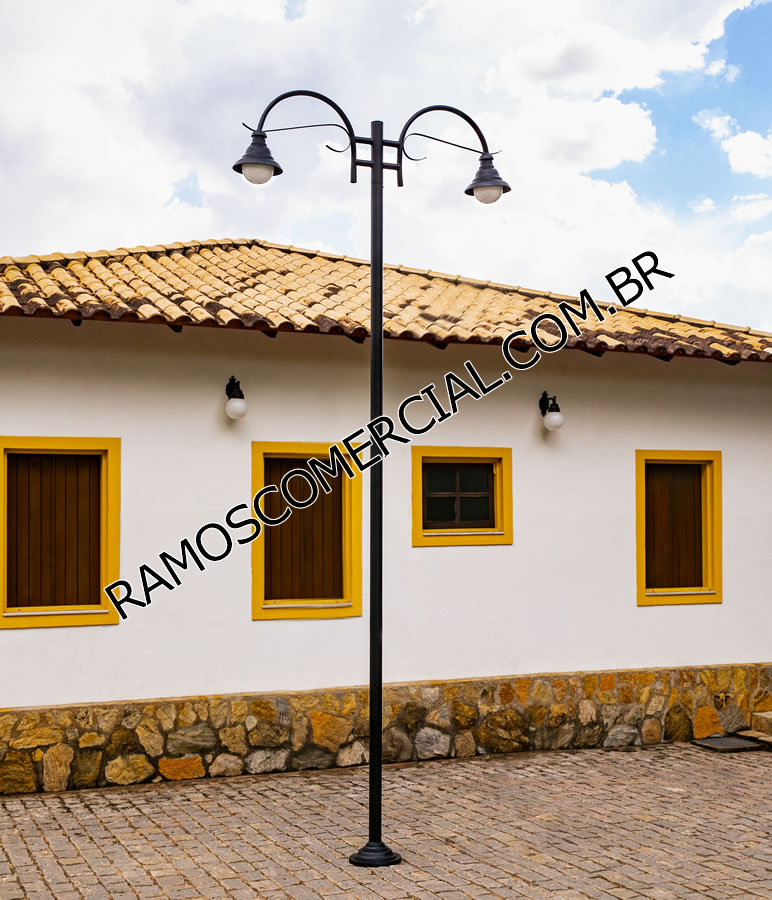 Poste de iluminação para jardim