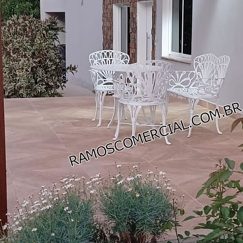 Conjunto para varanda