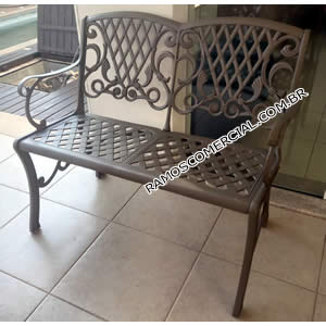 Namoradeira para área externa