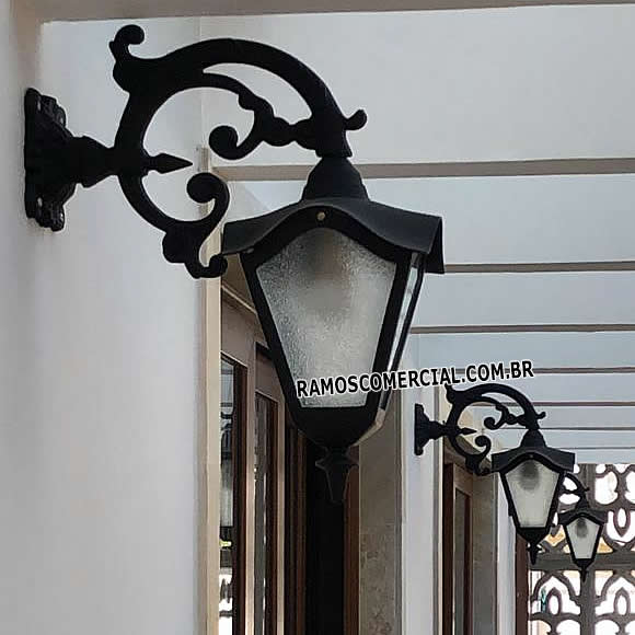 Arandela colonial