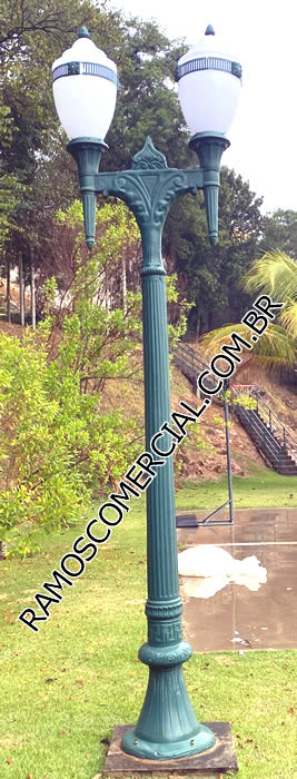 Poste Republicano 2 globos