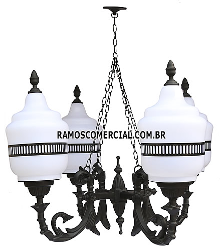 Lustre colonial