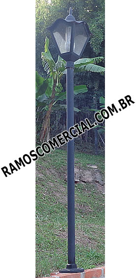 Poste de iluminação para jardim