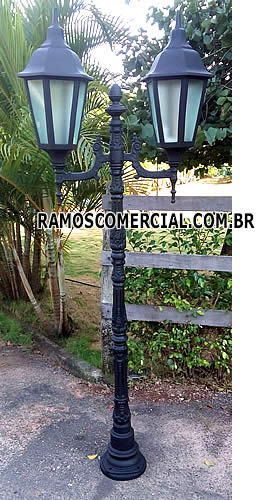 Poste para jardim 2 luminárias