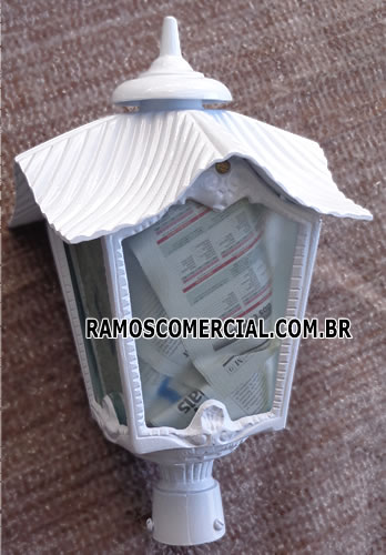 Luminária para poste de jardim