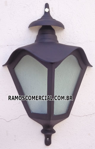 Luminária de parede meia face